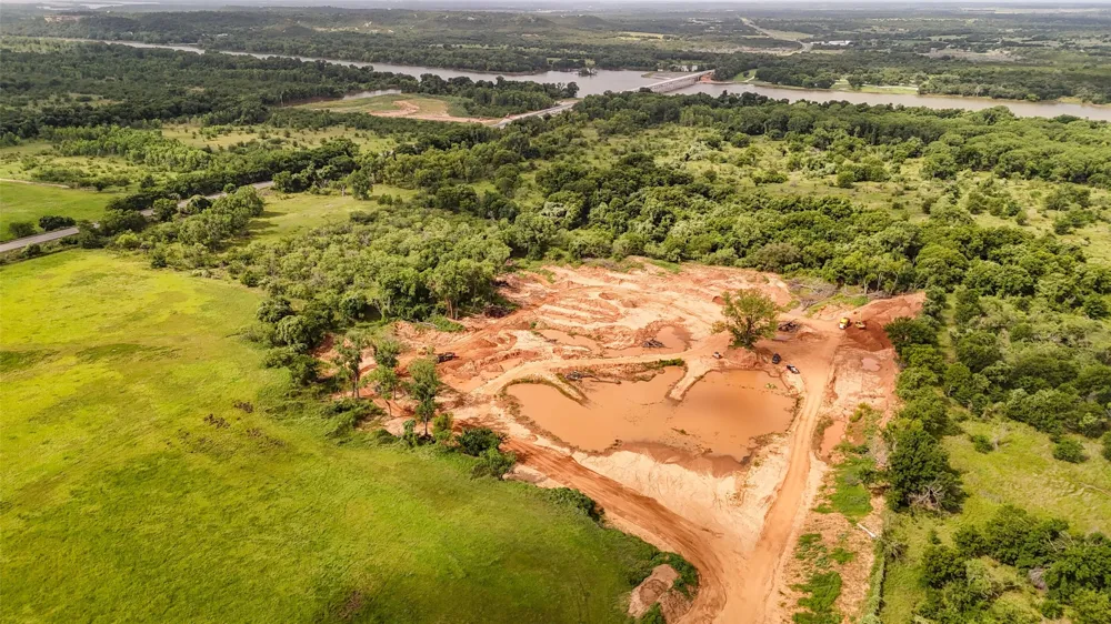 415 State Highway 174 Blum, TX 76627