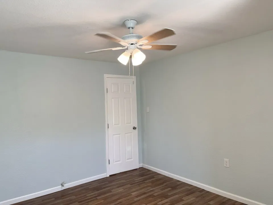 301 E 10th Street Coleman, TX 76834