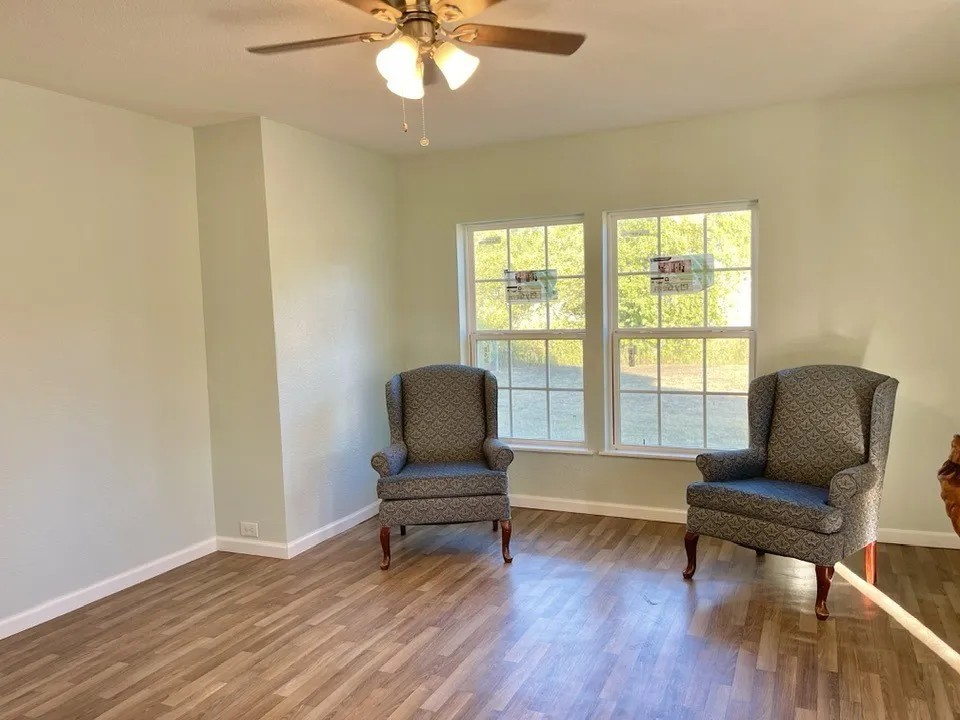 301 E 10th Street Coleman, TX 76834