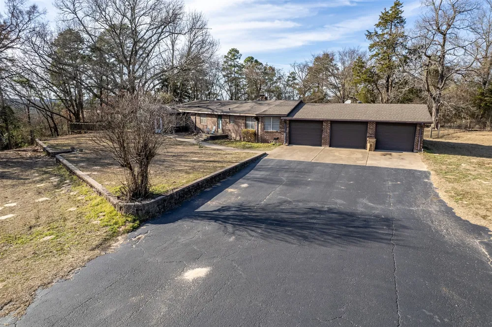 16437 COUNTY ROAD 3147 Tyler, TX 75706