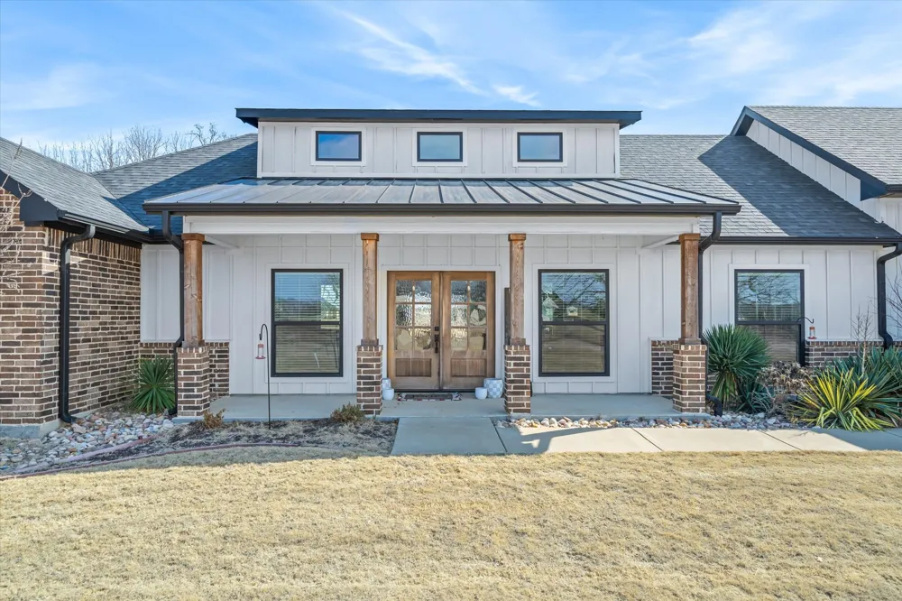 2055 Eastfield Drive Wills Point, TX 75169