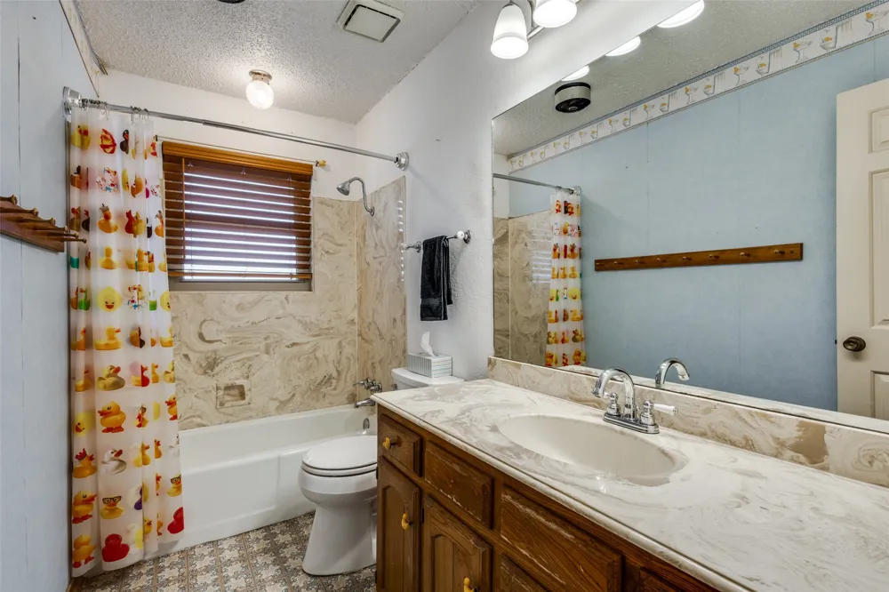 105 Settlers Bend Lowry Crossing, TX 75069