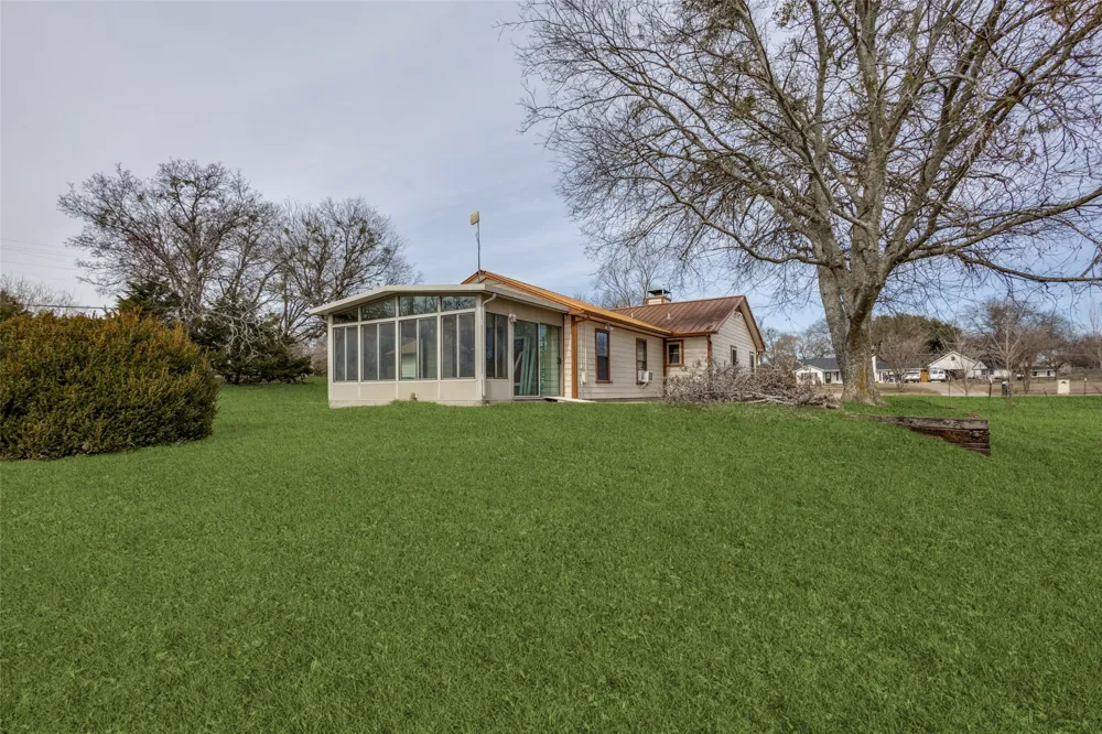105 Settlers Bend Lowry Crossing, TX 75069