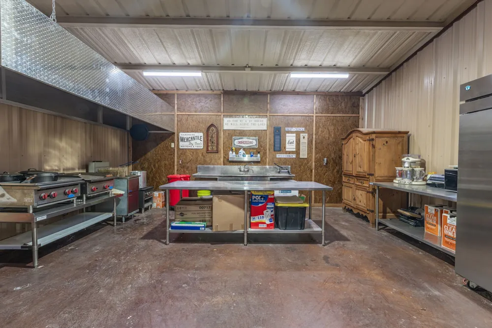 7203 Pump Station Road Jacksboro, TX 76458
