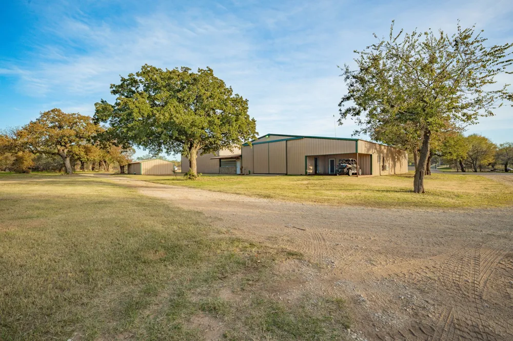 7203 Pump Station Road Jacksboro, TX 76458