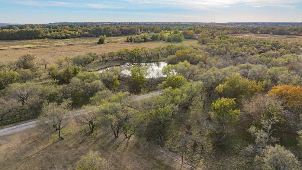 7203 Pump Station Road Jacksboro, TX 76458