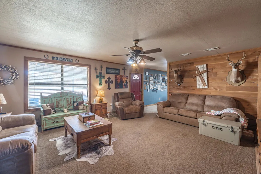 7203 Pump Station Road Jacksboro, TX 76458