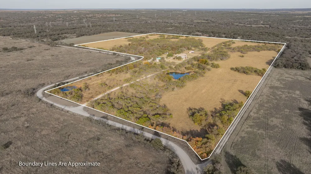 7203 Pump Station Road Jacksboro, TX 76458