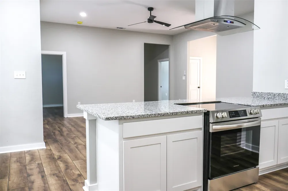 410 Simpson Southmayd, TX 75092