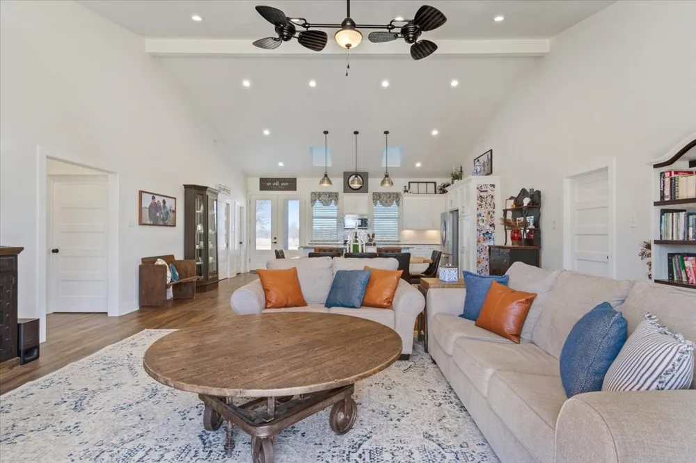1652 Mount Moriah Road Riesel, TX 76682