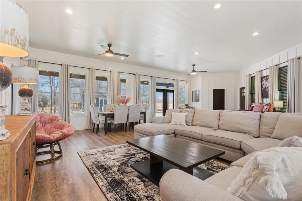 1652 Mount Moriah Road Riesel, TX 76682