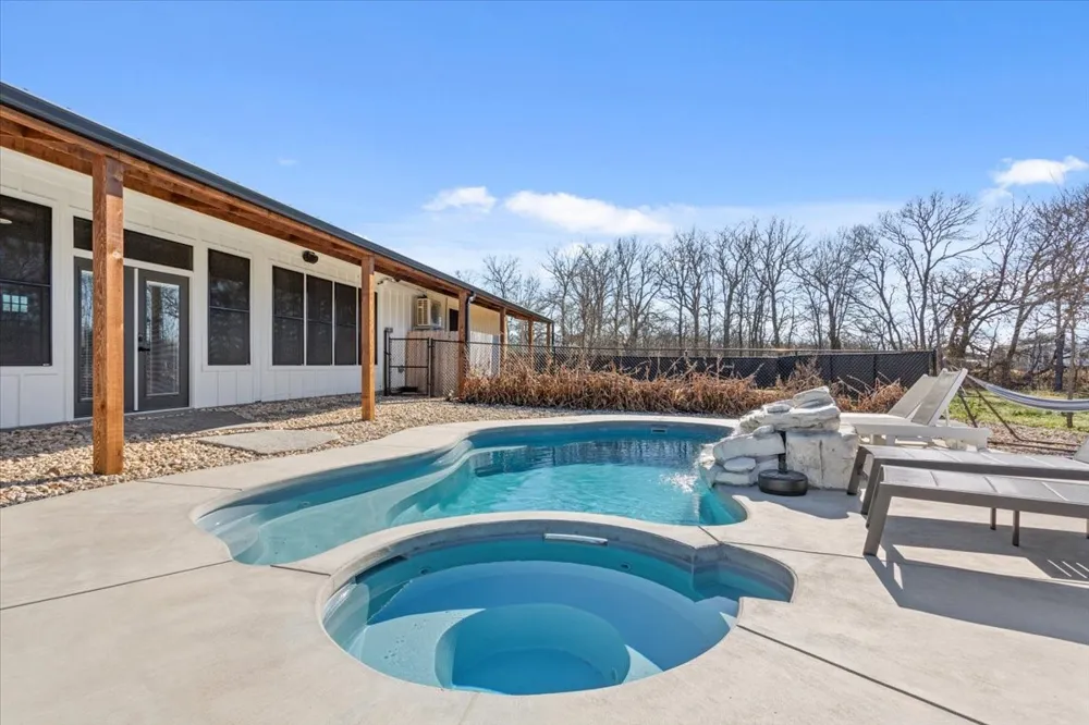 1652 Mount Moriah Road Riesel, TX 76682