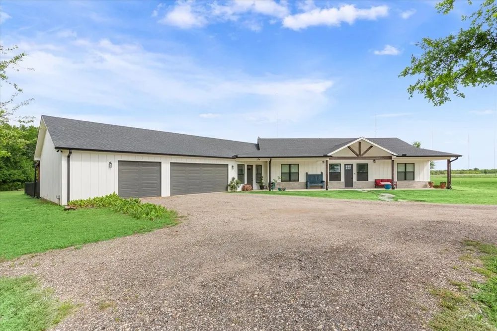 1652 Mount Moriah Road Riesel, TX 76682