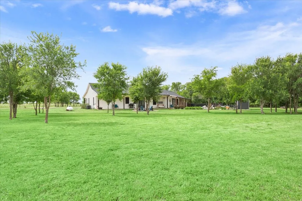 1652 Mount Moriah Road Riesel, TX 76682