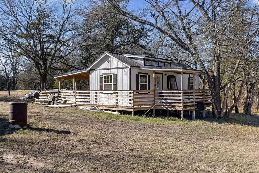 37 CR 1130 Cumby, TX 75402