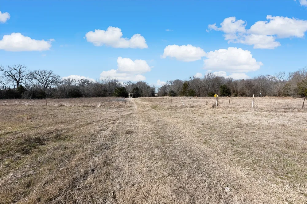 37 CR 1130 Cumby, TX 75402