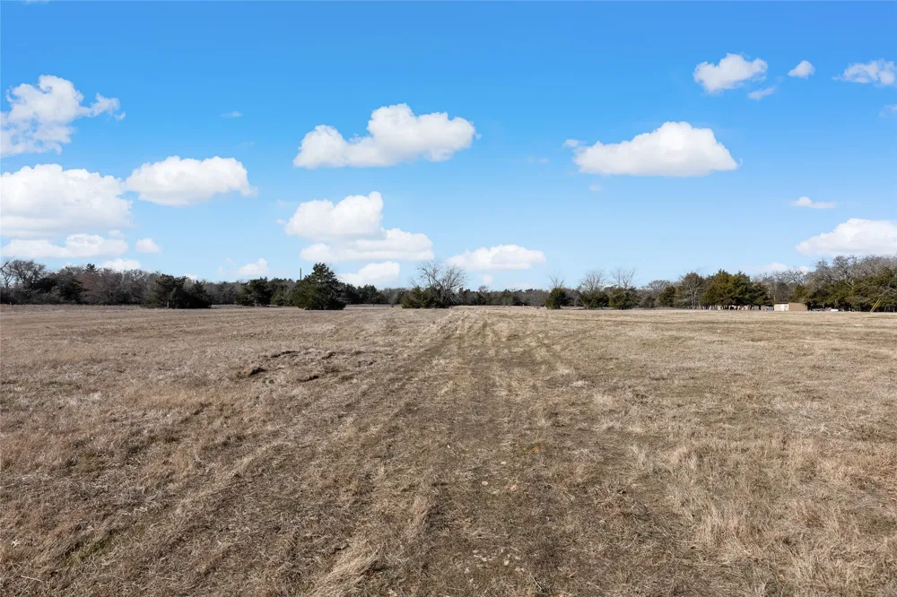 37 CR 1130 Cumby, TX 75402