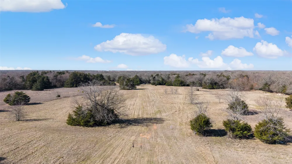 37 CR 1130 Cumby, TX 75402