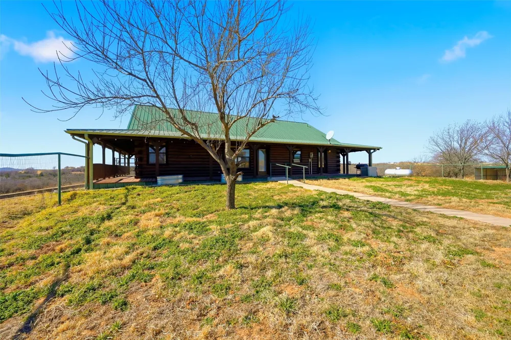 3078 Admire Road Nocona, TX 76255
