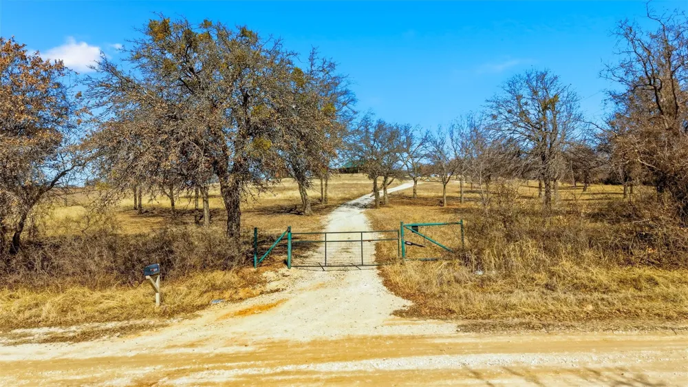 3078 Admire Road Nocona, TX 76255