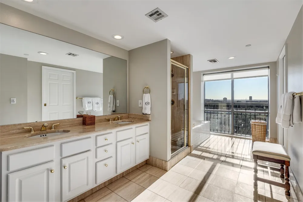 4242 Lomo Alto Drive #N70 Highland Park, TX 75219