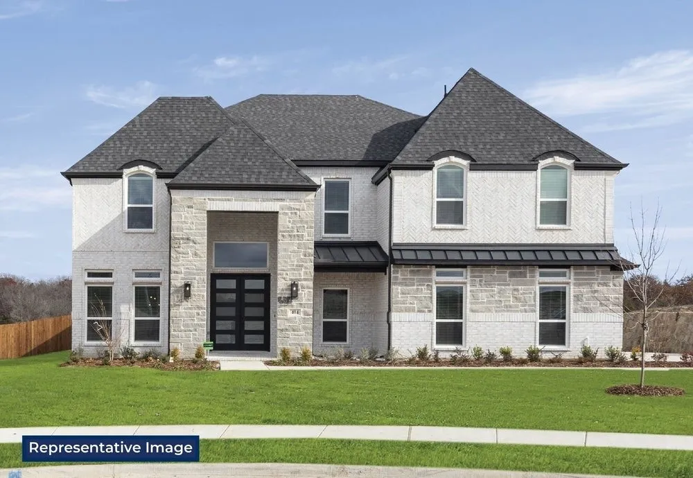 411 Hidden Lakes Drive DeSoto, TX 75115