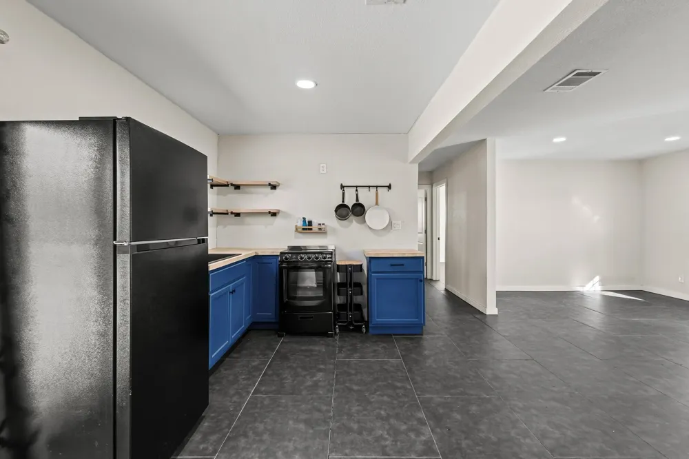 4572 County Road 2700 Telephone, TX 75488