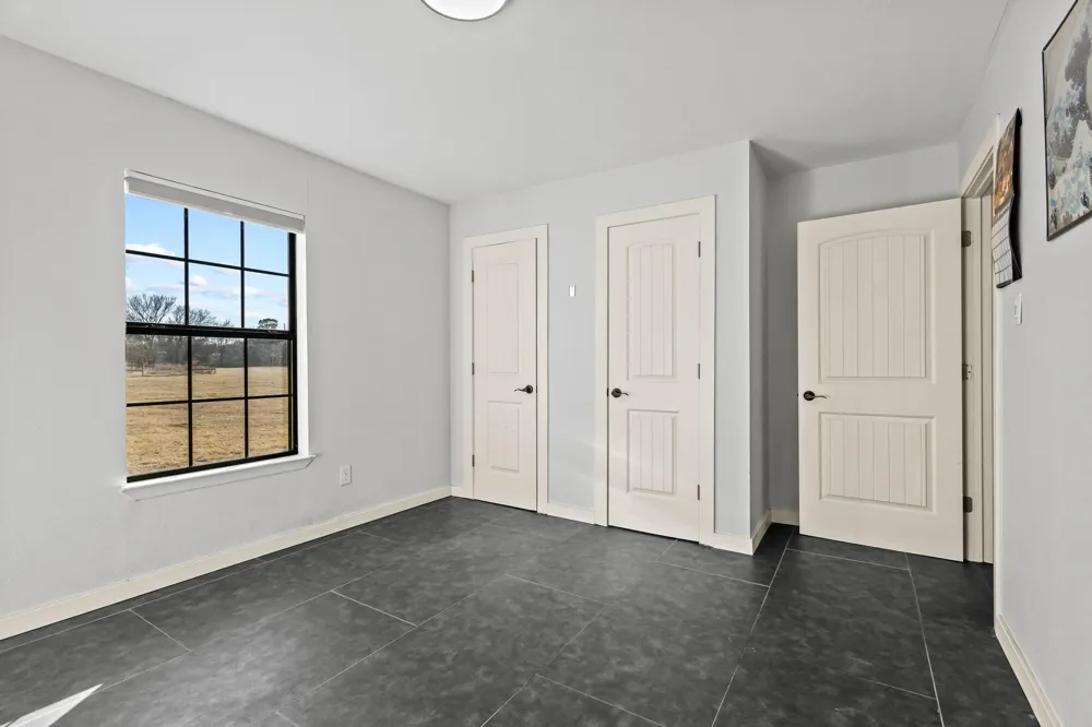 4572 County Road 2700 Telephone, TX 75488
