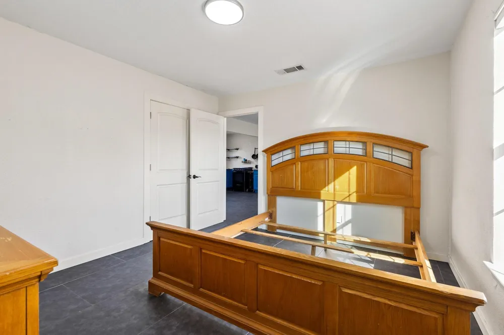 4572 County Road 2700 Telephone, TX 75488