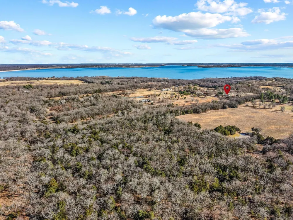 4572 County Road 2700 Telephone, TX 75488