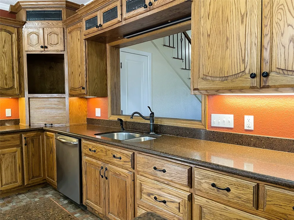 107 S Highway 14 Wortham, TX 76693