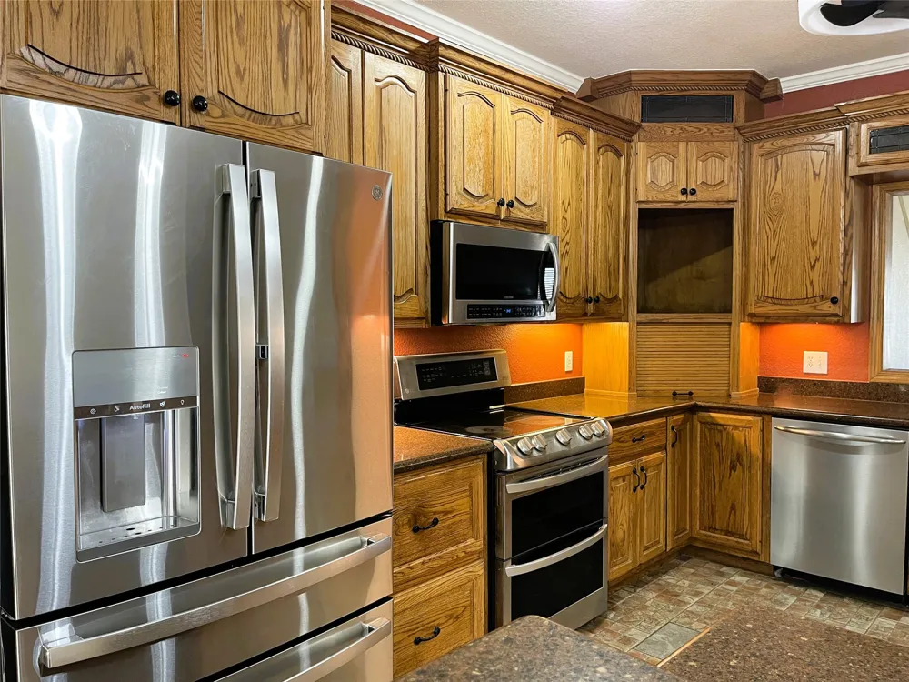 107 S Highway 14 Wortham, TX 76693