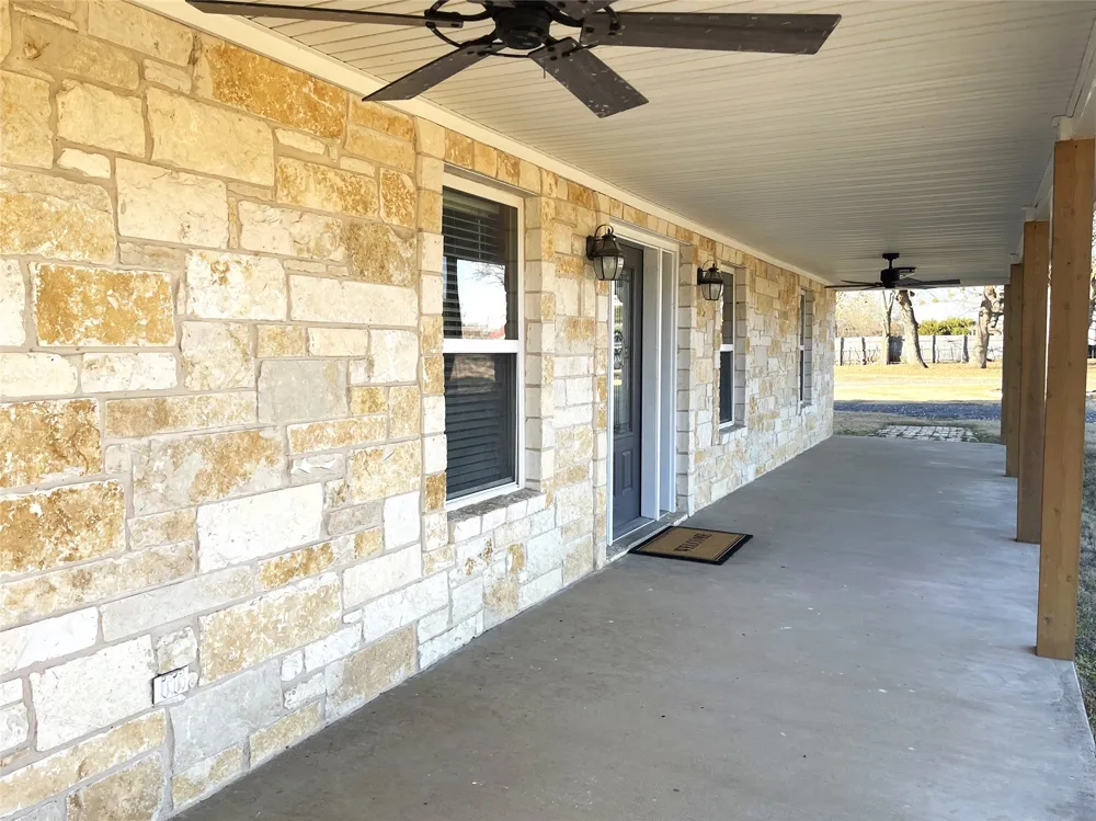 107 S Highway 14 Wortham, TX 76693