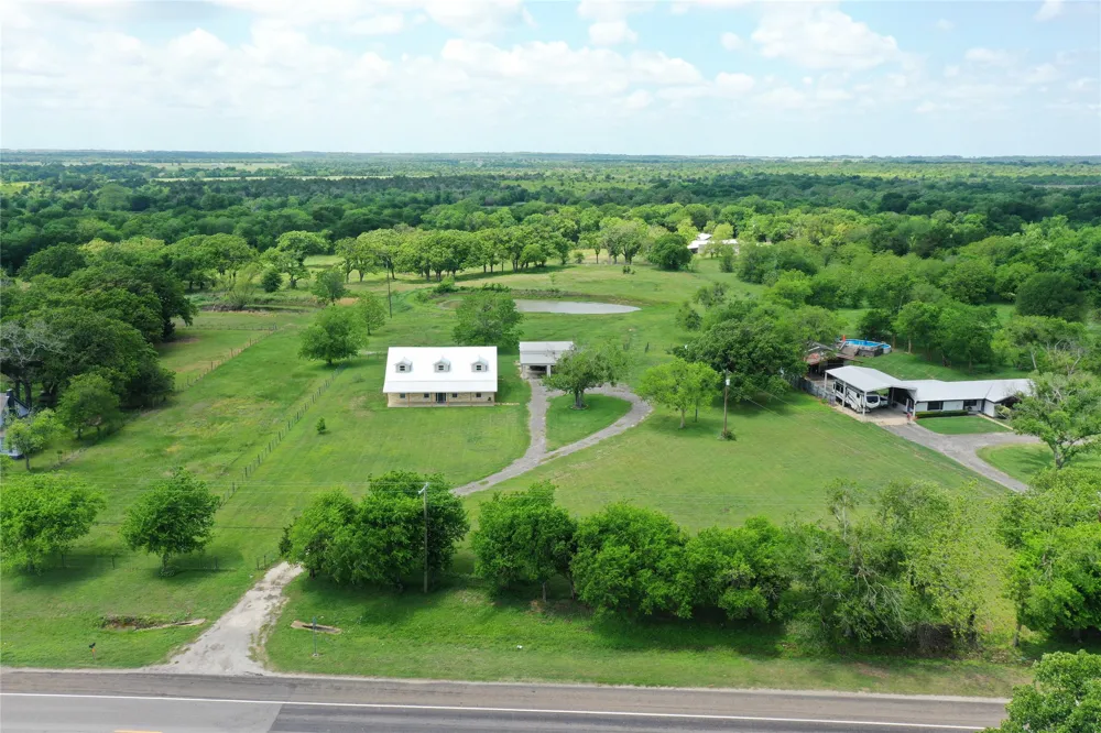 107 S Highway 14 Wortham, TX 76693