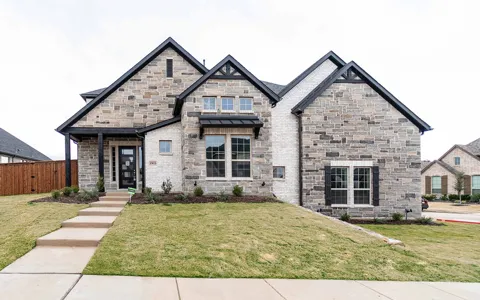 1903 Sicilia Lane