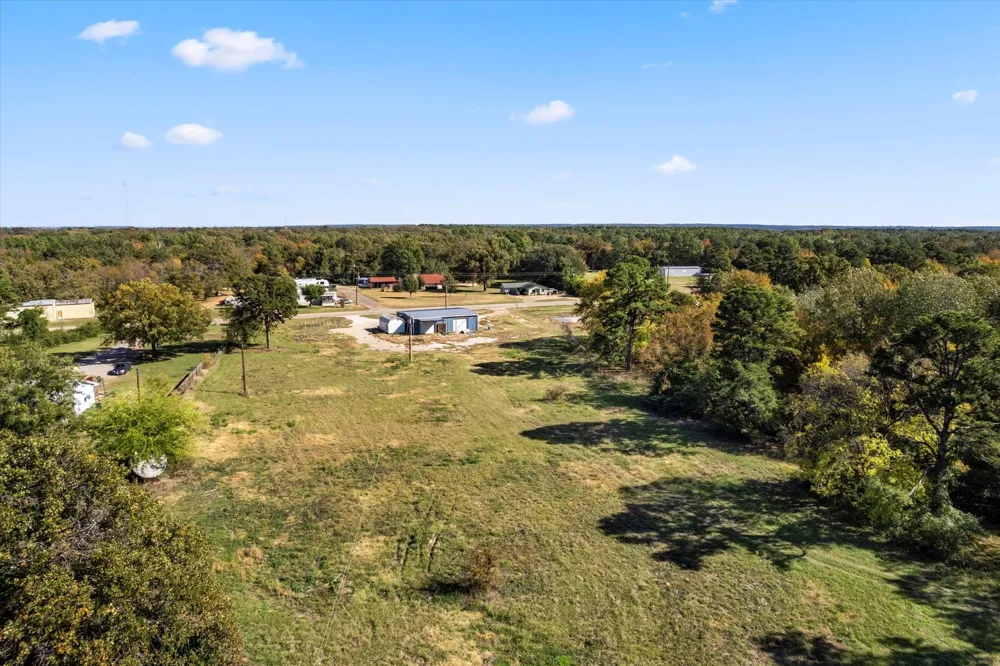 2096 Fm 21 Pittsburg, TX 75686