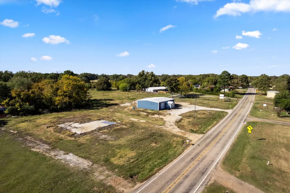 2096 Fm 21 Pittsburg, TX 75686