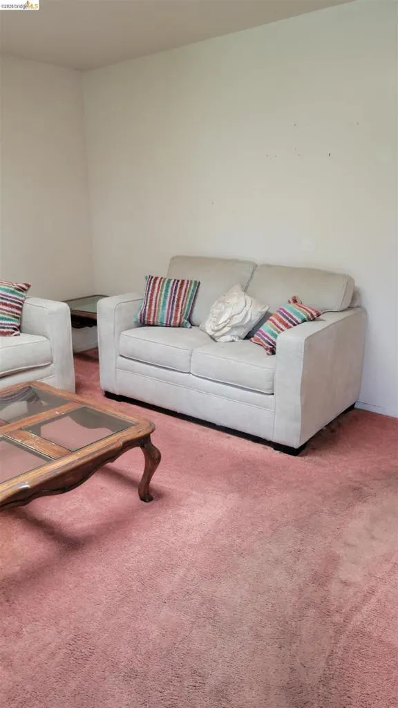 2190 Giant Rd San Pablo, CA 94806