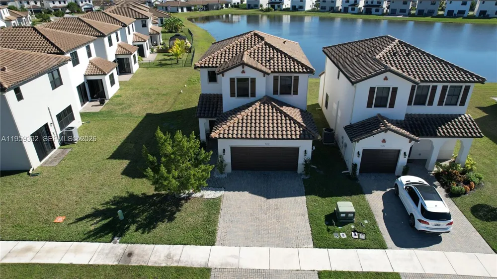 5632 Cerva LN Ave Maria, FL 34142
