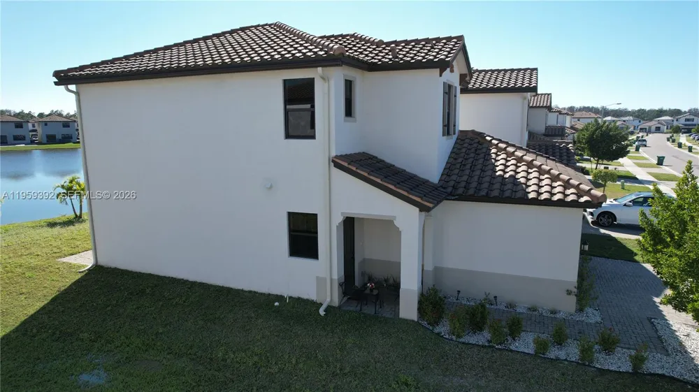 5632 Cerva LN Ave Maria, FL 34142