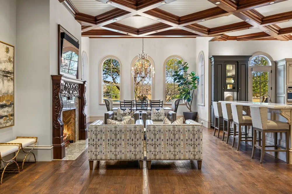 702 S White Chapel Boulevard Southlake, TX 76092