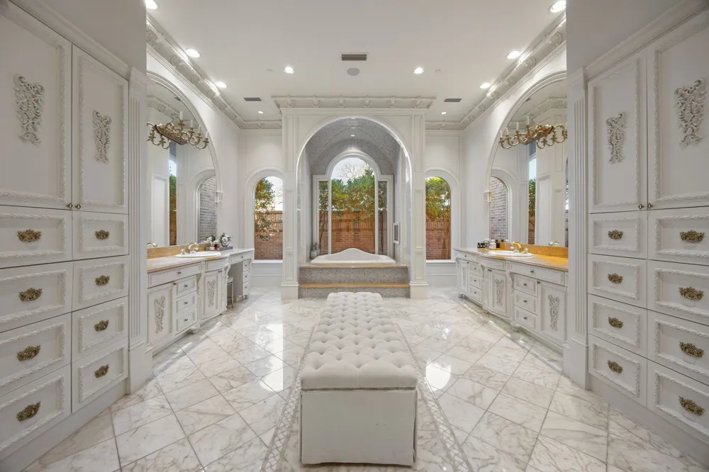 702 S White Chapel Boulevard Southlake, TX 76092
