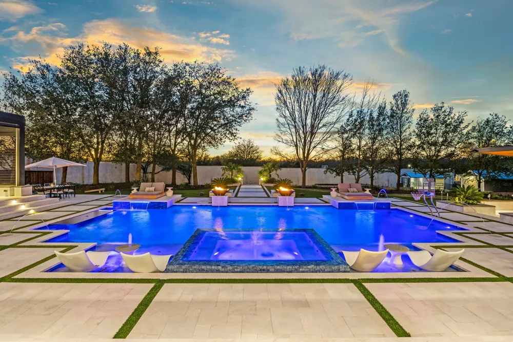 702 S White Chapel Boulevard Southlake, TX 76092