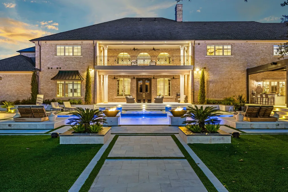 702 S White Chapel Boulevard Southlake, TX 76092