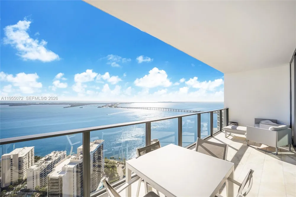 1451 Brickell Ave #3902 Miami, FL 33131