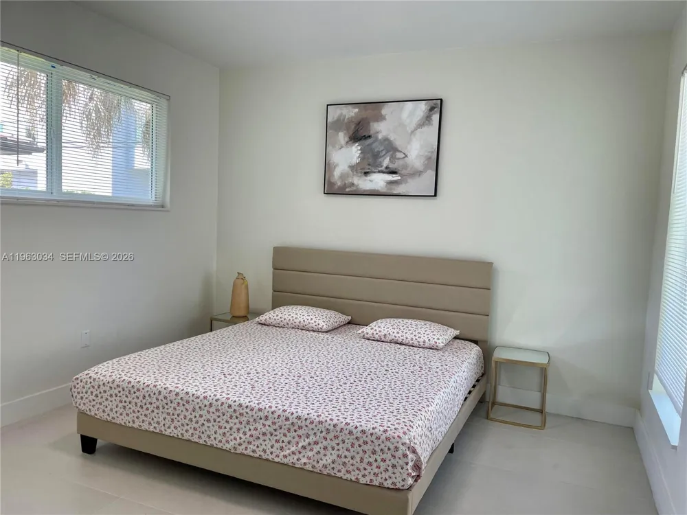 5352 Orduna Dr #0 Coral Gables, FL 33146