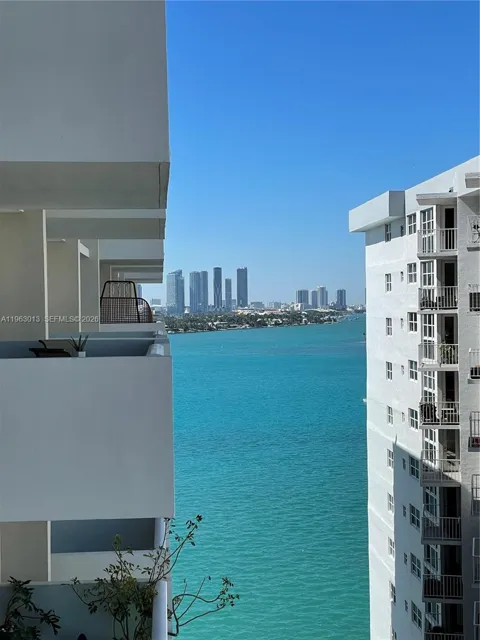 1200 West Ave #1418