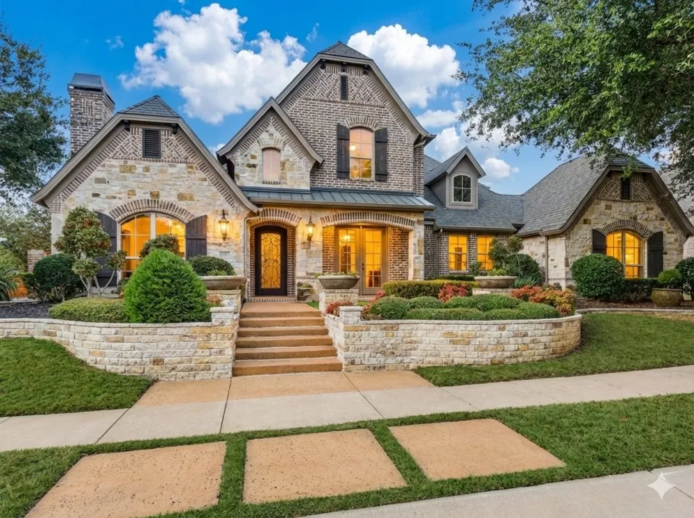 8415 Canyon Crossing