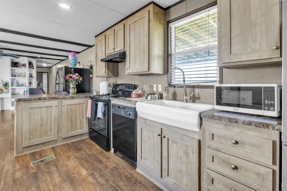 815 Rustler Pass Kyle, TX 78640
