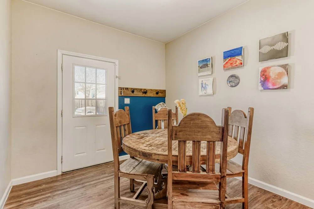 226 Spruce Avenue Luling, TX 78648